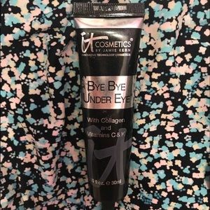 It Bye Bye Under eye collagen and vitamins C&K